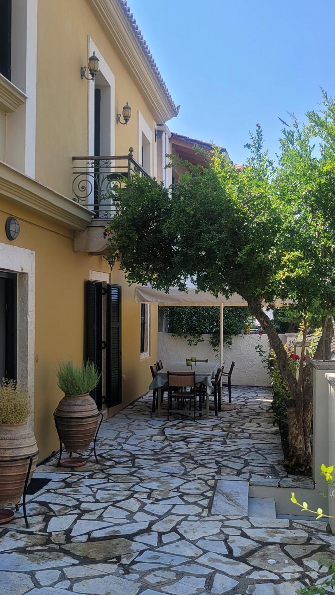 Palairos Historic Property 外观 照片
