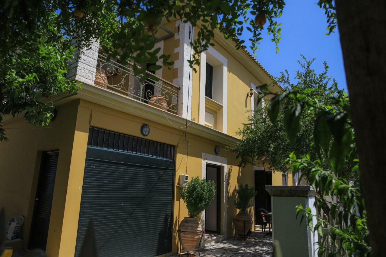 Palairos Historic Property 外观 照片
